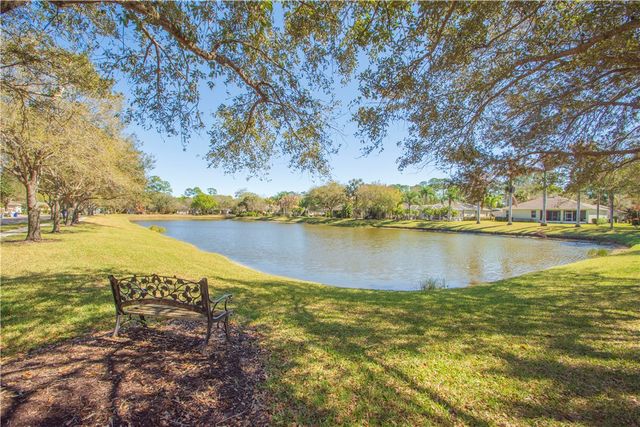 749 W Ocracoke Square SW, Vero Beach, FL 32968