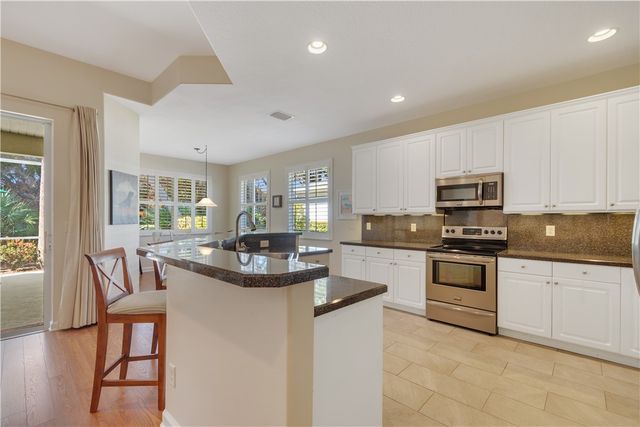 749 W Ocracoke Square SW, Vero Beach, FL 32968