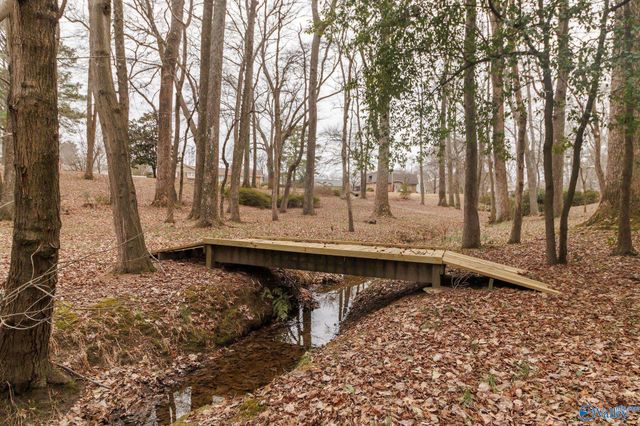 606 Coby Circle, Albertville, AL 35950