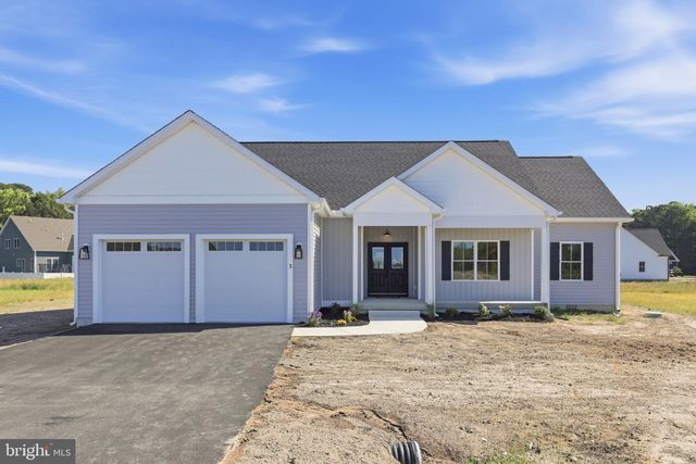 5 SEATTLE SLEW LN, Berlin, MD 21811