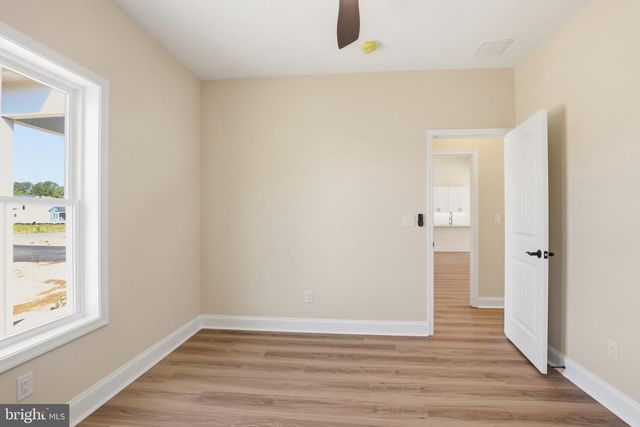 5 SEATTLE SLEW LN, Berlin, MD 21811