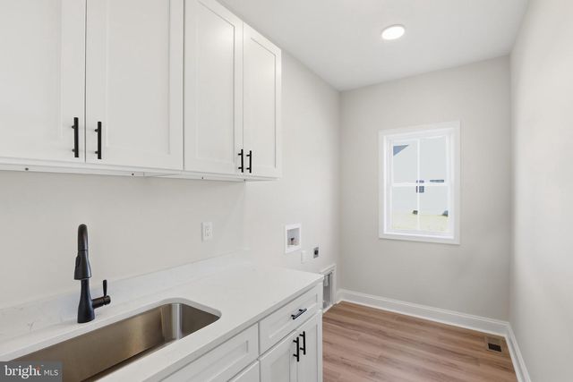 5 SEATTLE SLEW LN, Berlin, MD 21811