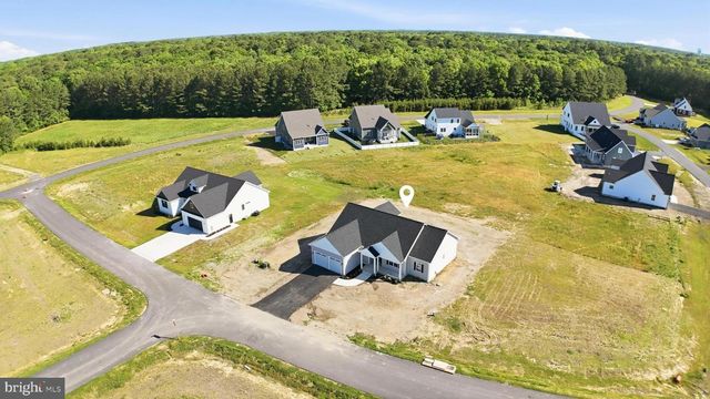 5 SEATTLE SLEW LN, Berlin, MD 21811