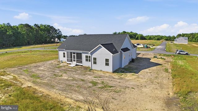 5 SEATTLE SLEW LN, Berlin, MD 21811