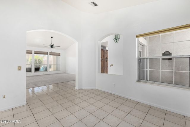 10821 E SILVERTREE Drive, Sun Lakes, AZ 85248