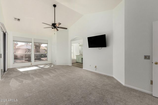 10821 E SILVERTREE Drive, Sun Lakes, AZ 85248