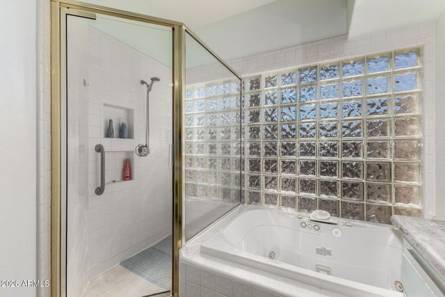 10821 E SILVERTREE Drive, Sun Lakes, AZ 85248