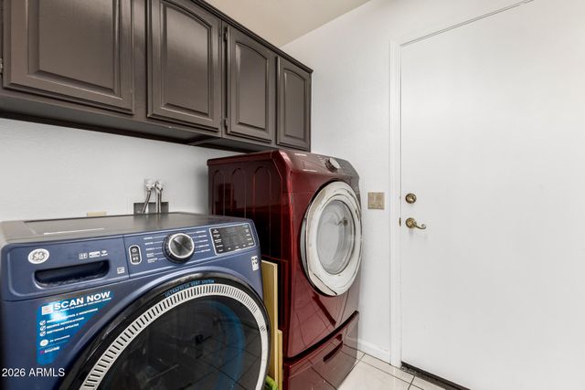 10821 E SILVERTREE Drive, Sun Lakes, AZ 85248