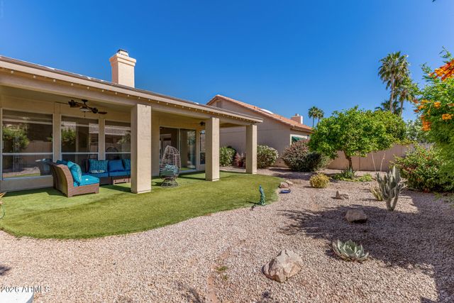 10821 E SILVERTREE Drive, Sun Lakes, AZ 85248