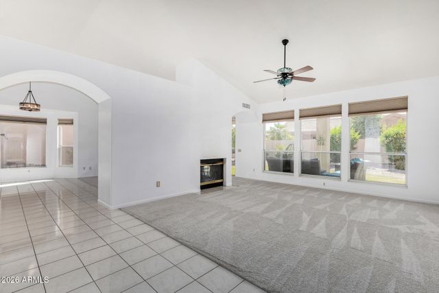 10821 E SILVERTREE Drive, Sun Lakes, AZ 85248