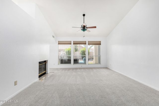 10821 E SILVERTREE Drive, Sun Lakes, AZ 85248