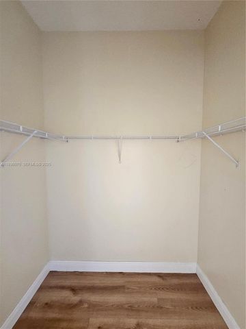 14209 SW 160 CT, Miami, FL 33196