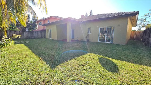 14209 SW 160 CT, Miami, FL 33196