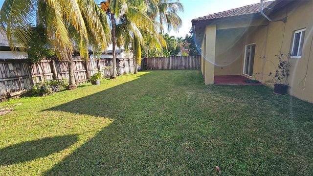 14209 SW 160 CT, Miami, FL 33196