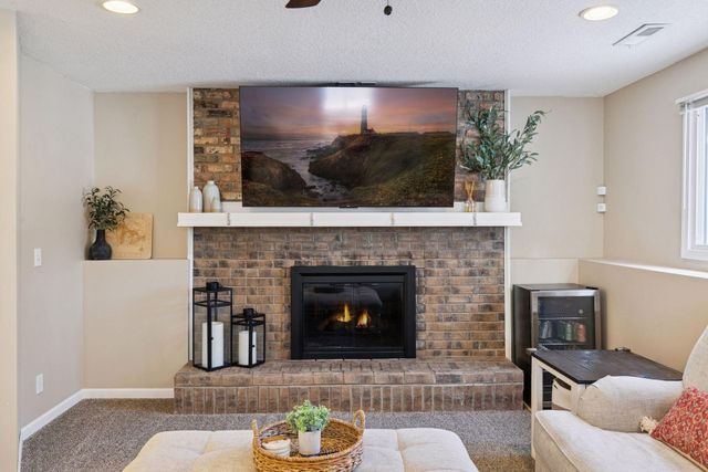 20650 207th Court W, Lakeville, MN 55044