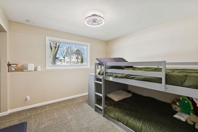 20650 207th Court W, Lakeville, MN 55044