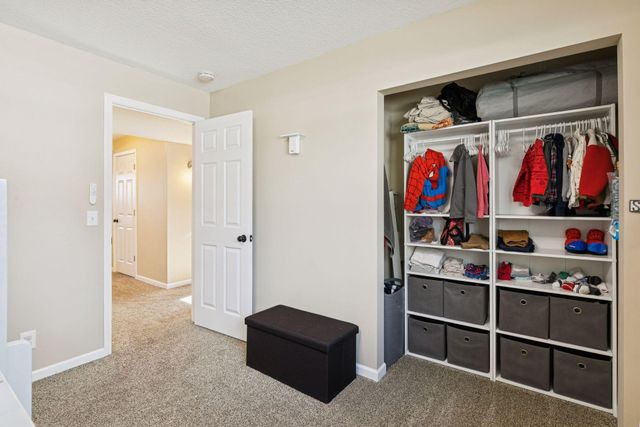 20650 207th Court W, Lakeville, MN 55044