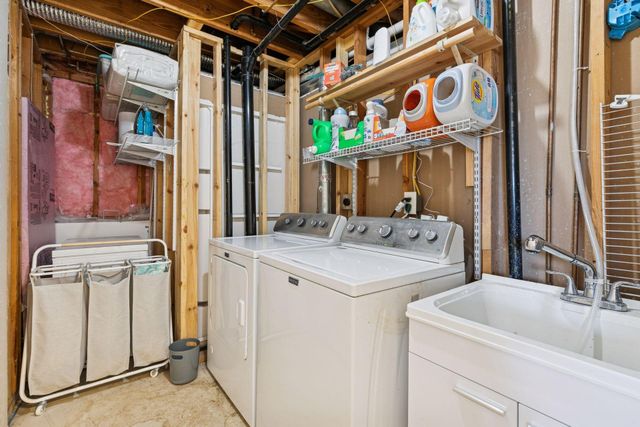 20650 207th Court W, Lakeville, MN 55044