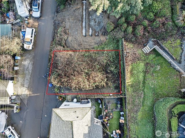 6726 Soundview Drive NE, Tacoma, WA 98422