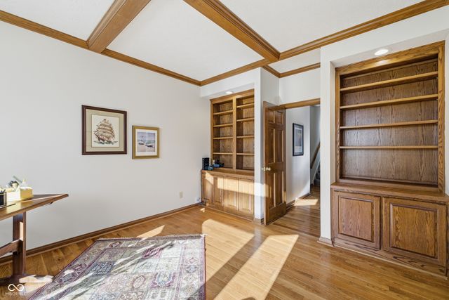 8738 Potters Cove Court, Indianapolis, IN 46234