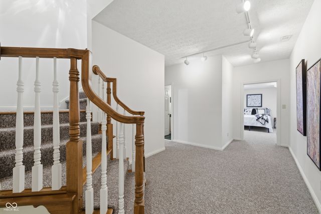 8738 Potters Cove Court, Indianapolis, IN 46234