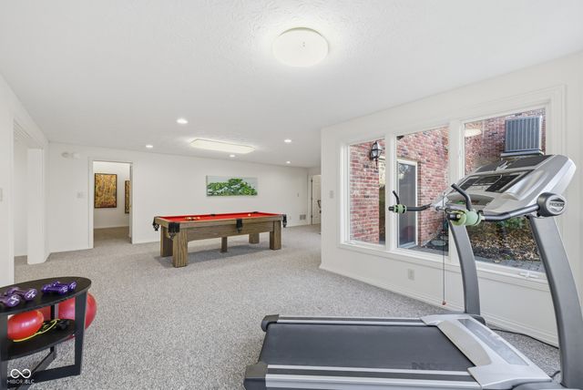 8738 Potters Cove Court, Indianapolis, IN 46234