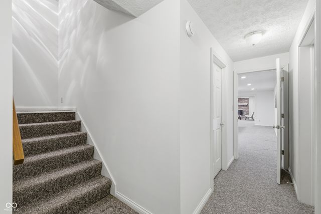 8738 Potters Cove Court, Indianapolis, IN 46234