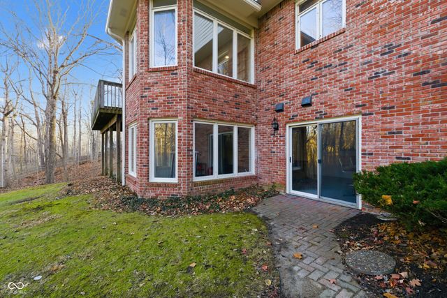 8738 Potters Cove Court, Indianapolis, IN 46234