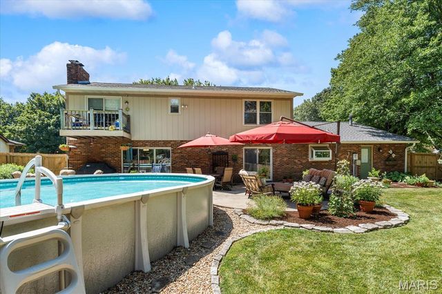102 E Brittany Lane, O'fallon, IL 62269