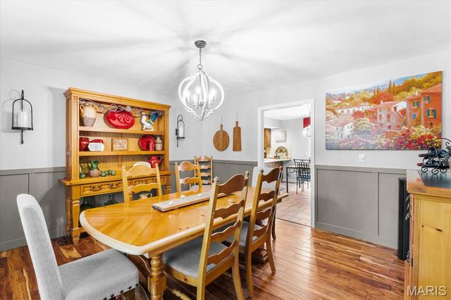 102 E Brittany Lane, O'fallon, IL 62269