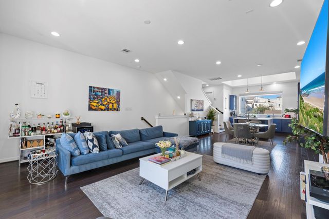 1925 Shearn Street, Houston, TX 77007