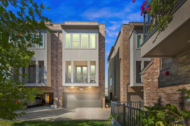 1925 Shearn Street, Houston, TX 77007