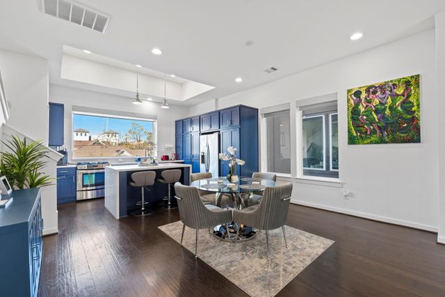 1925 Shearn Street, Houston, TX 77007