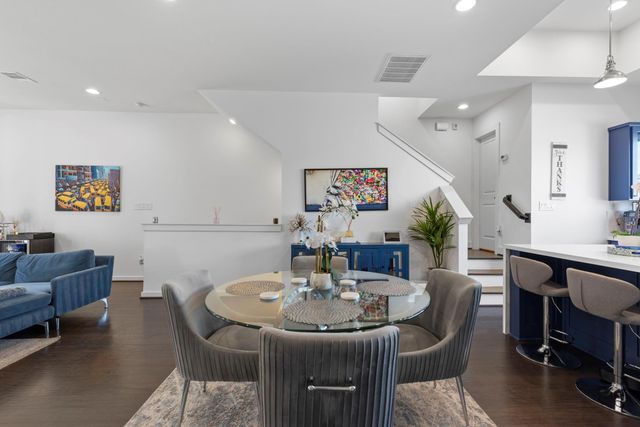 1925 Shearn Street, Houston, TX 77007