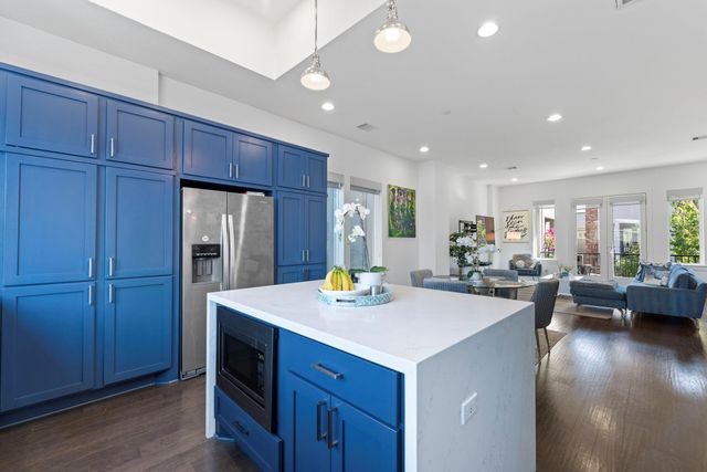 1925 Shearn Street, Houston, TX 77007