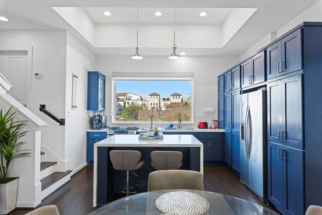 1925 Shearn Street, Houston, TX 77007