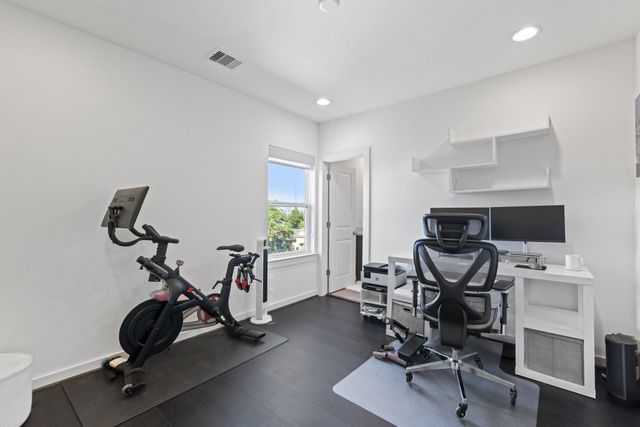 1925 Shearn Street, Houston, TX 77007