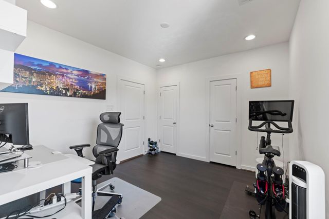 1925 Shearn Street, Houston, TX 77007