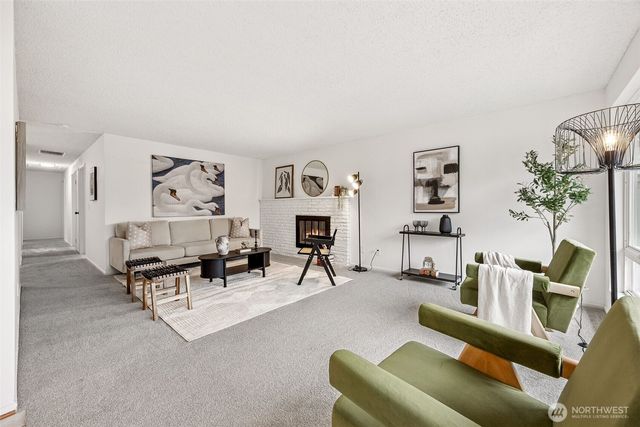 16608 127 Avenue SE, Renton, WA 98058