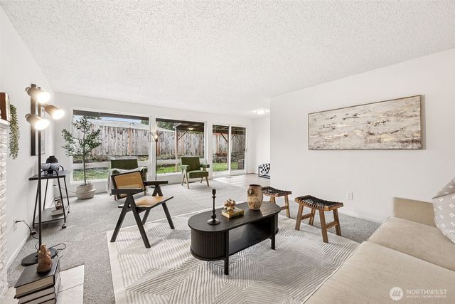 16608 127 Avenue SE, Renton, WA 98058