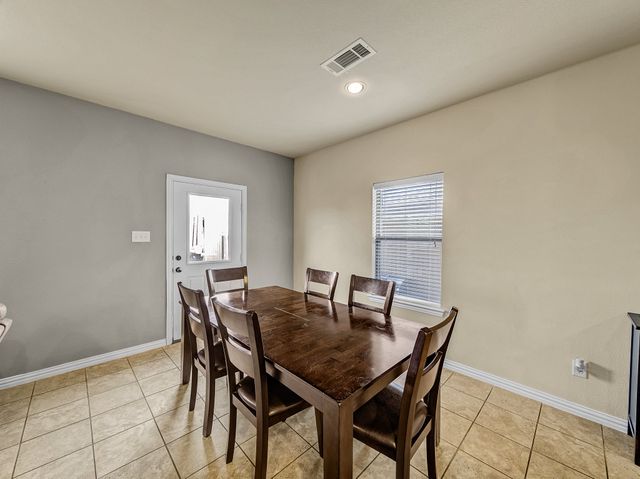 3501 Austin Street, Gainesville, TX 76240