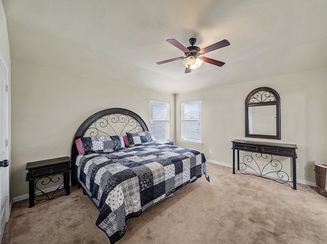 3501 Austin Street, Gainesville, TX 76240