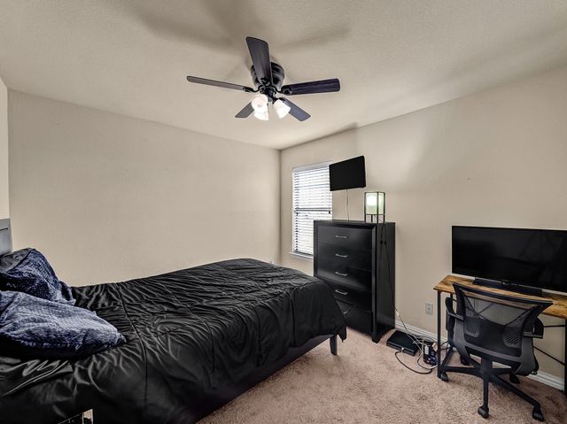 3501 Austin Street, Gainesville, TX 76240