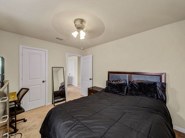 3501 Austin Street, Gainesville, TX 76240
