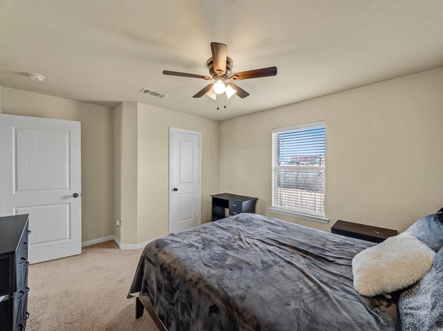 3501 Austin Street, Gainesville, TX 76240
