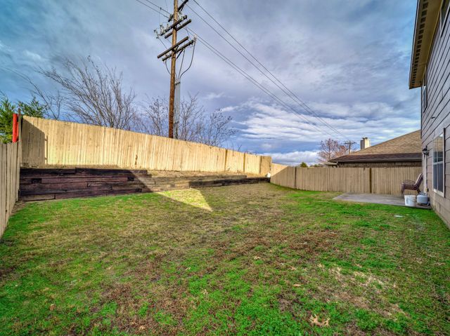 3501 Austin Street, Gainesville, TX 76240