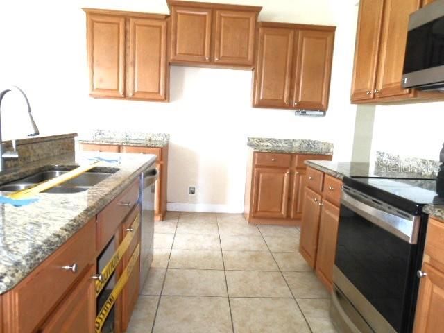 10524 SHADY PRESERVE DRIVE, Riverview, FL 33579