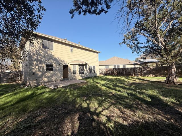 1713 Primrose LN, Leander, TX 78641
