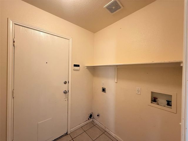 1713 Primrose LN, Leander, TX 78641