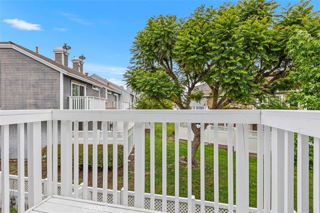 41 Briarwood Lane 76, Aliso Viejo, CA 92656